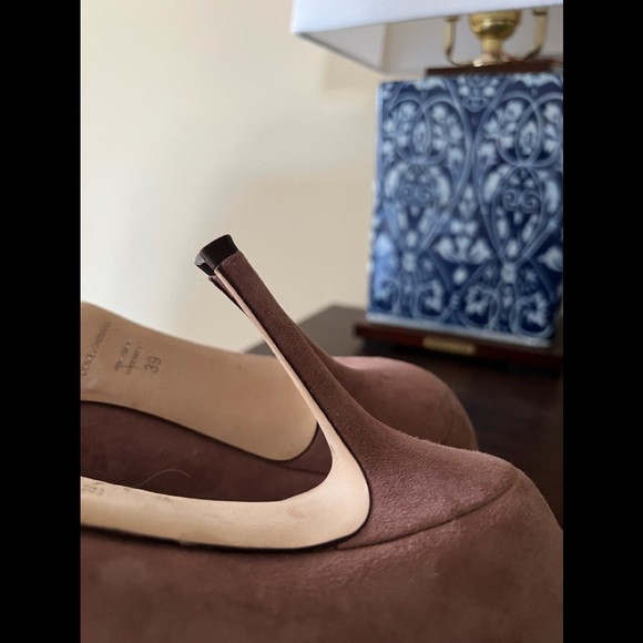 Dolce Gabbana suede shoes! - Picture 4 of 8